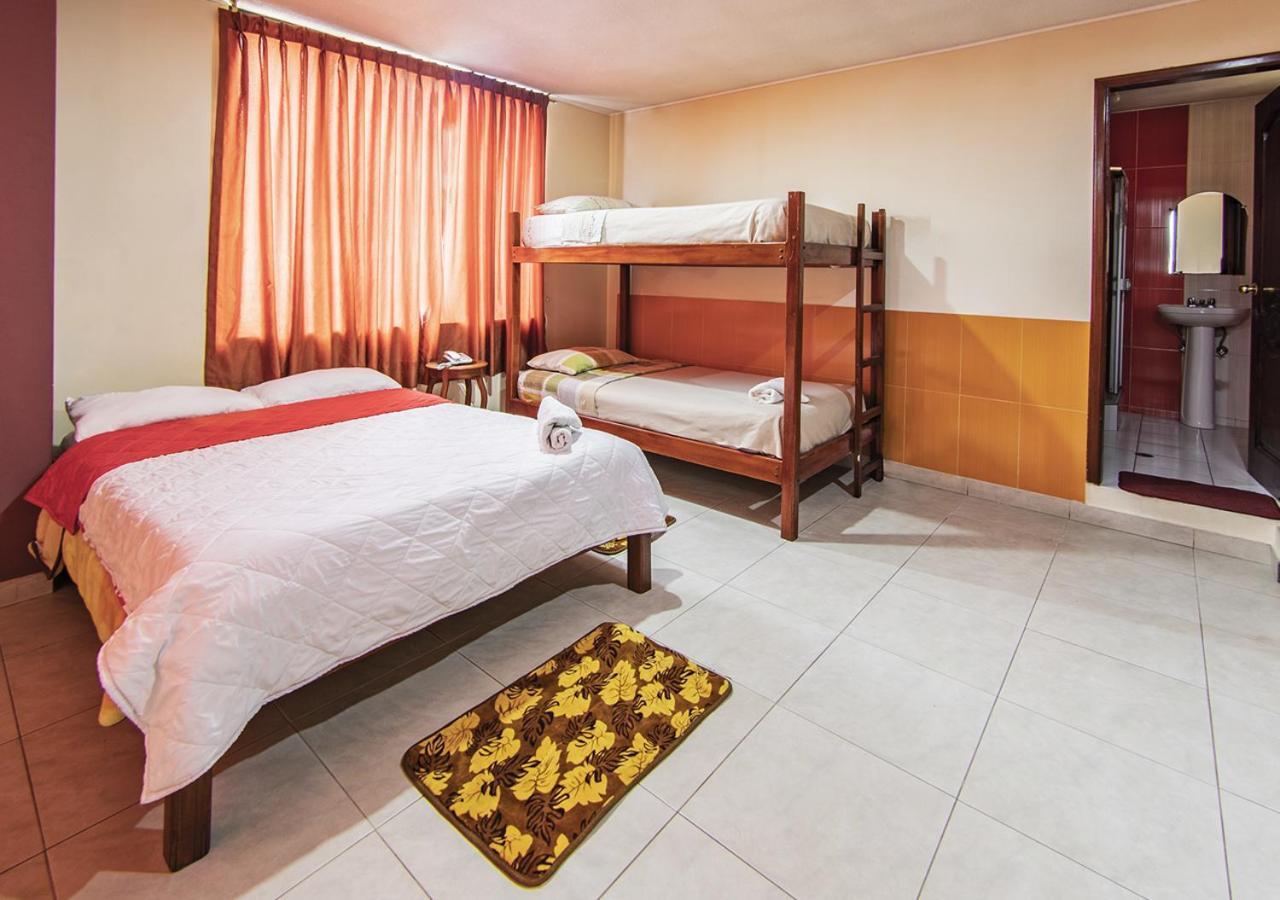 Hostal Oro Orense Quito Exterior foto